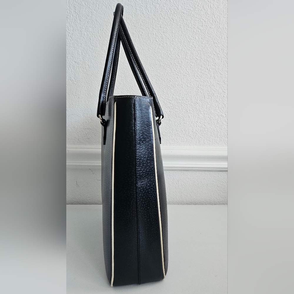 Prada Triangle Logo Black Leather Tote - Picture 5 of 13